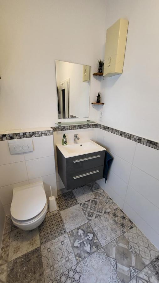Ferienwohnung An Der Mosel Konz Exterior foto